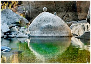 Rocks balancing in the Yuba river
